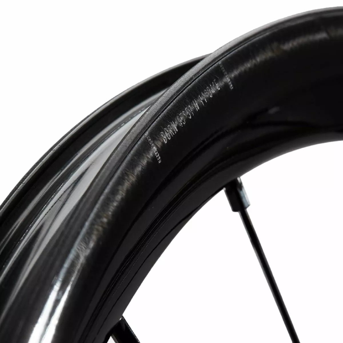 Campagnolo® Campagnolo Levante 2-Way Fit Carbon Gravel Wheelset - Image 3