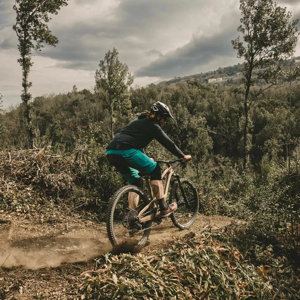 Goodyear Newton MTR Downhill Tubeless Complete Tyre - Image 5