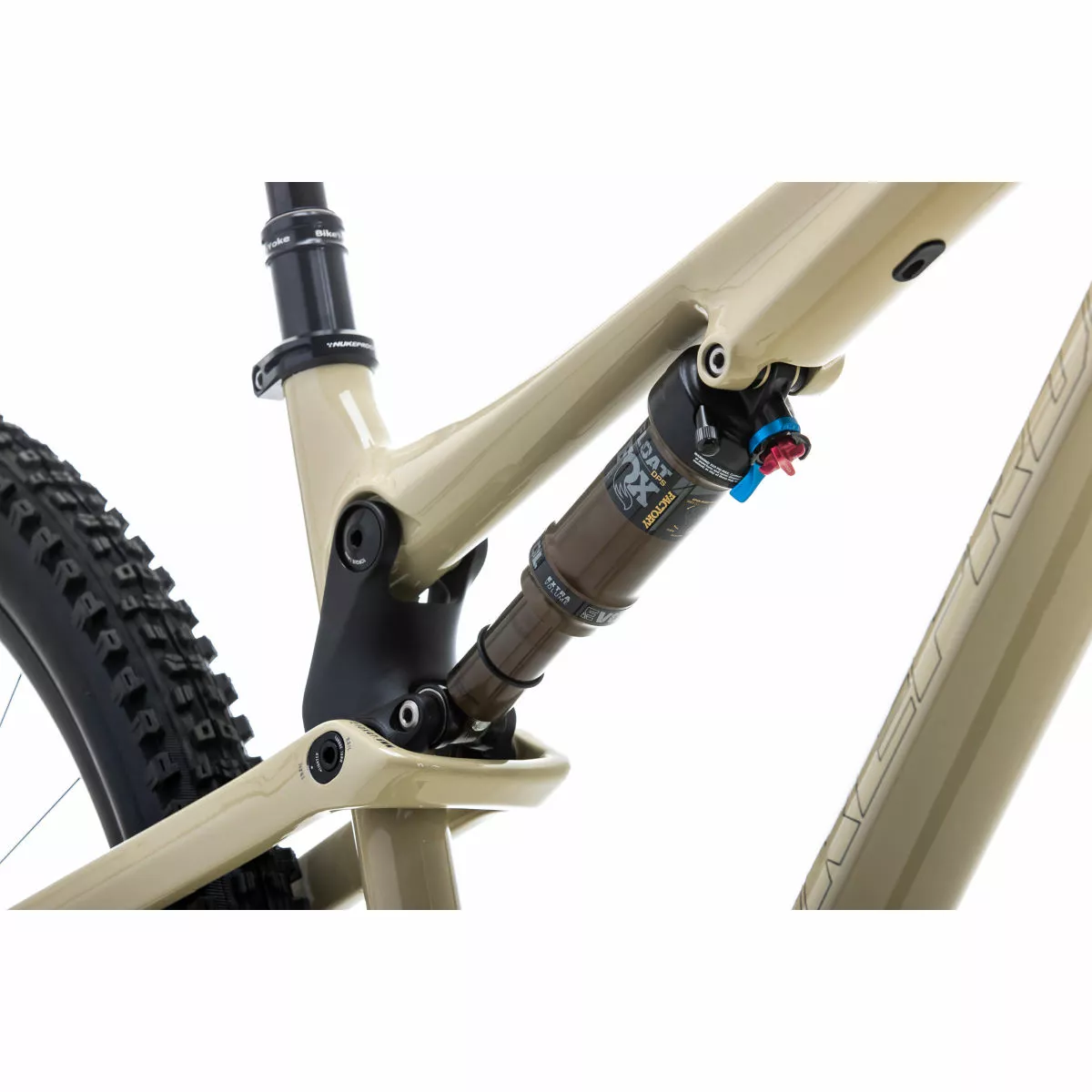 Nukeproof Reactor 290 ST Factory Carbon Bike (XT) - Image 15