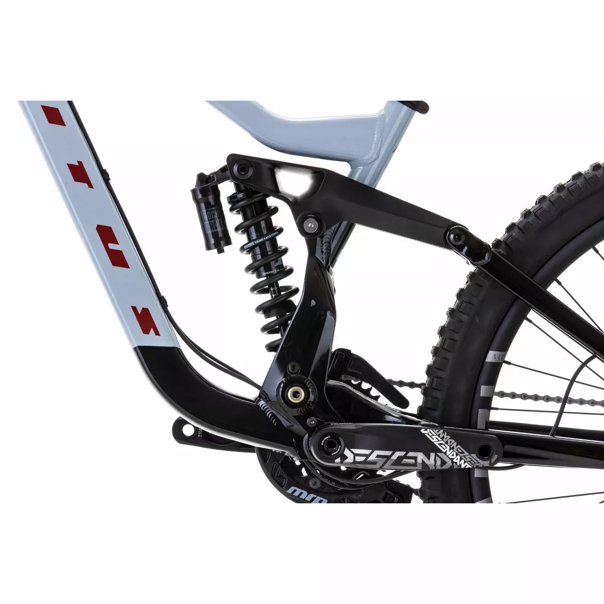 Vitus Dominer Downhill Mountain Bike - Image 15
