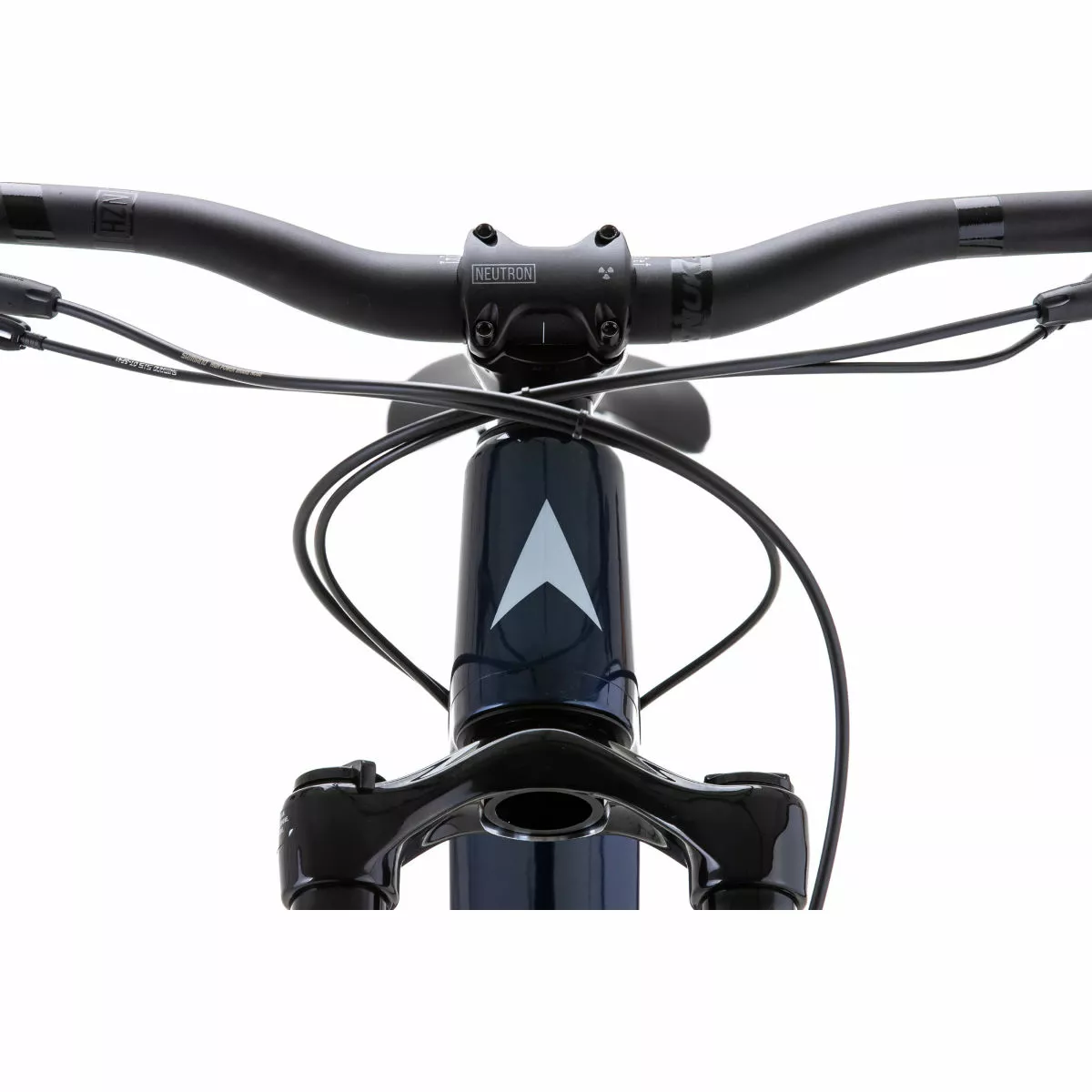 Vitus Escarpe 29 CR Mountain Bike - Image 7