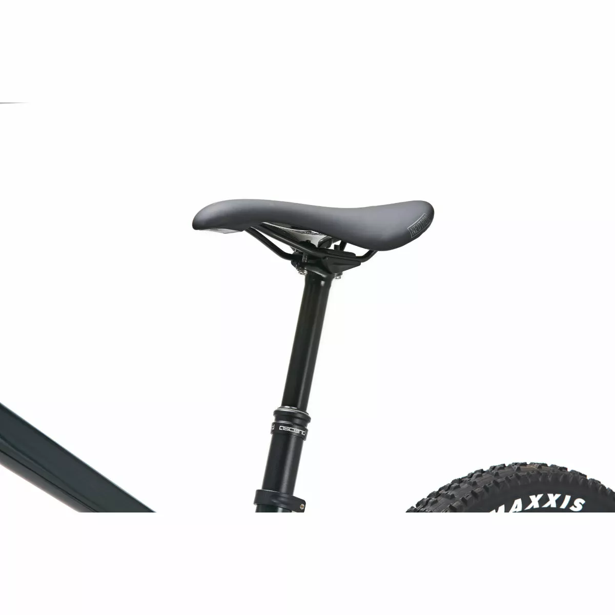 Vitus Mythique 29 VRX Mountain Bike - Image 13